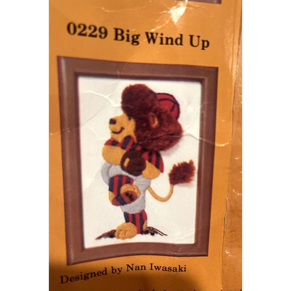 Vintage The Creative Circle Needlework Kit Big Wind Up 0229 Lion Baseball